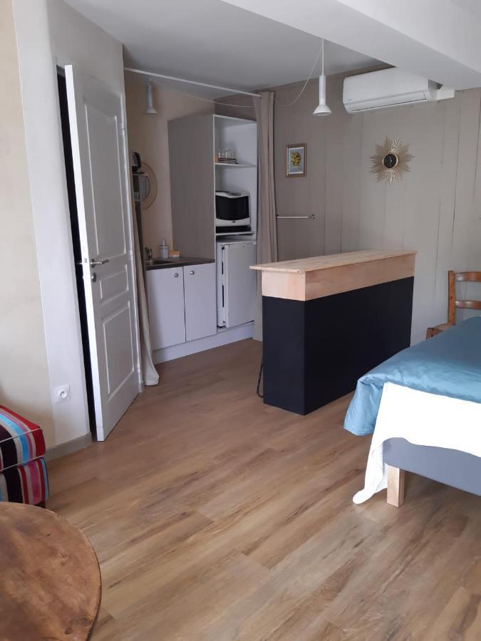 Le Studio De La Casa Fourquaise Lägenhet Fourques-sur-Garonne Exteriör bild